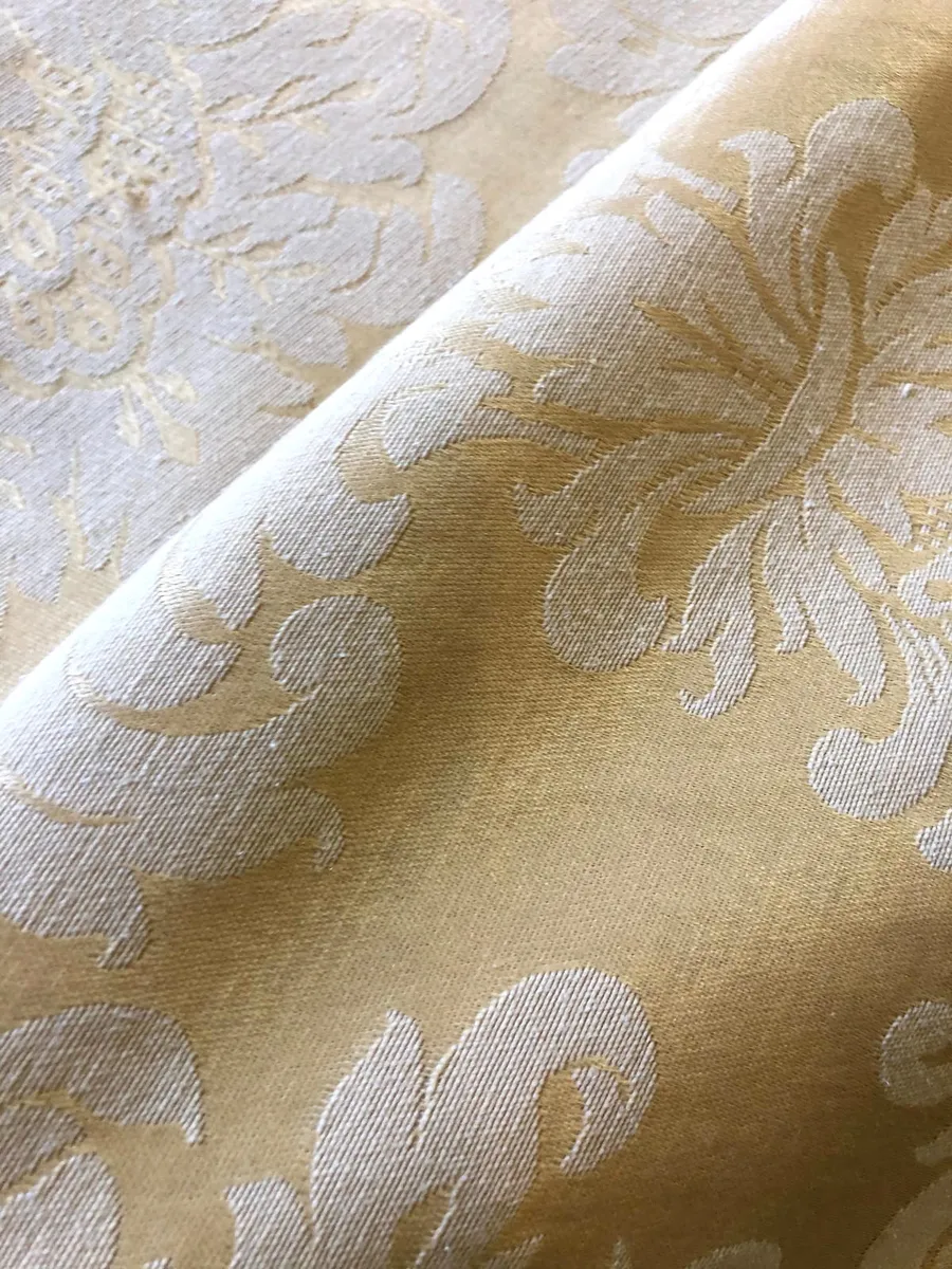 Toalha Adamascado · Dourado · Dourada · Retangular 2,30 × 3,70 m