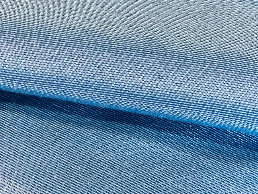 Sobretoalha Vacanze · Azul Claro · Azul Claro · 1,50 × 1,50 m
